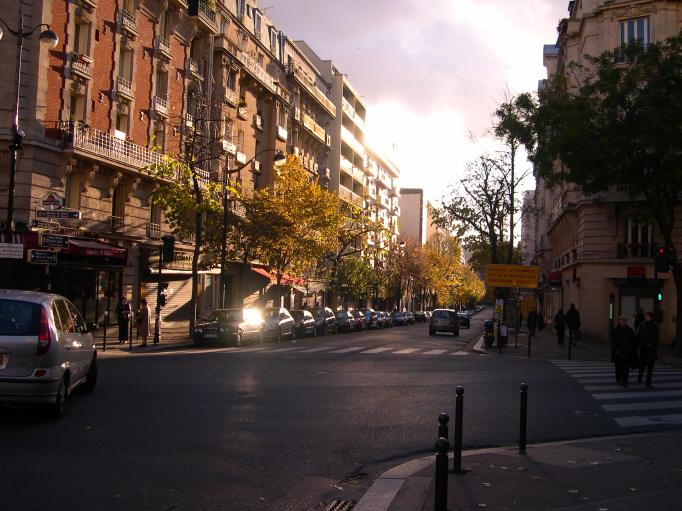  lumière rasante sur la rue Bobillot (13e)